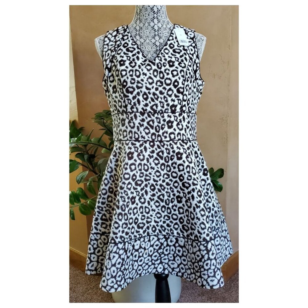 Banana Republic Jacquard Fit n Flare SZ 10 Dress Animal Leopard Print $130 NWT